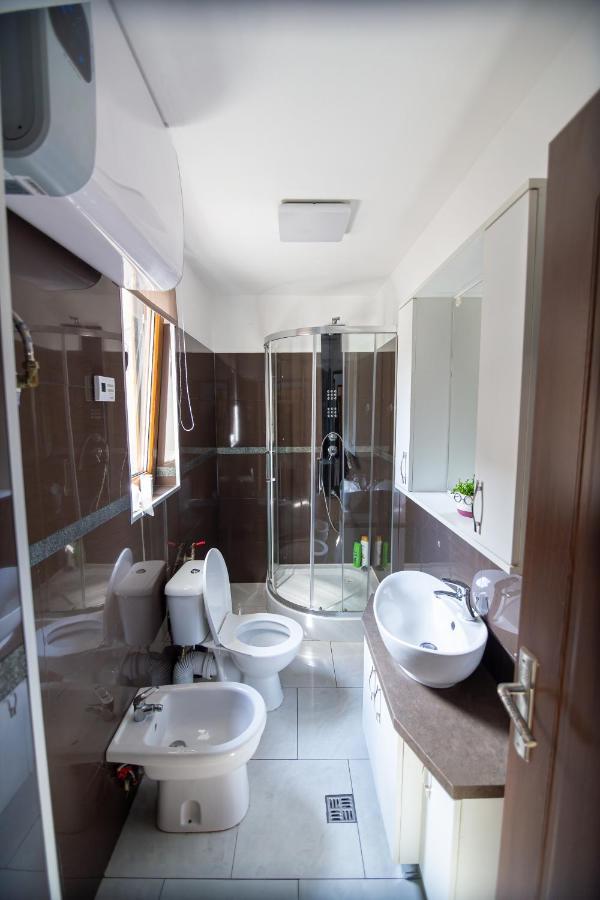Grayhouse Apartment Arad Exterior foto